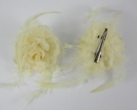 Duckklem crème met veren 7 cm.