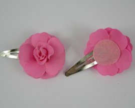 2 klikklaks met roze roos.