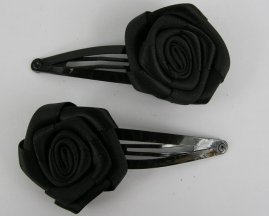 2 clic clacs met zijden roos zwart