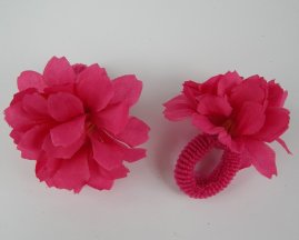 2 haarelastieken roze met roos.