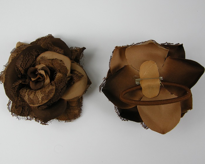 (image for) Roos bruin met kant 9 cm.