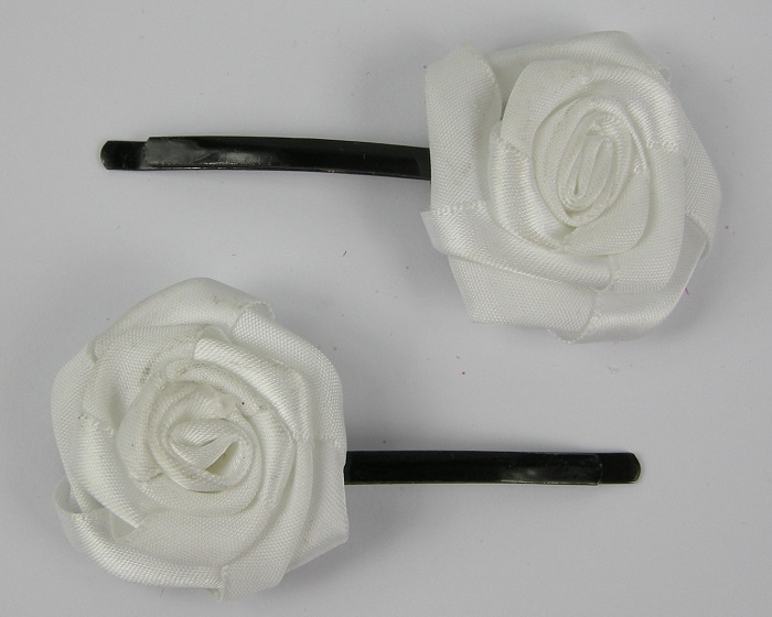 (image for) 2 schuifspelden met roos wit - Klik op afbeelding om te sluiten