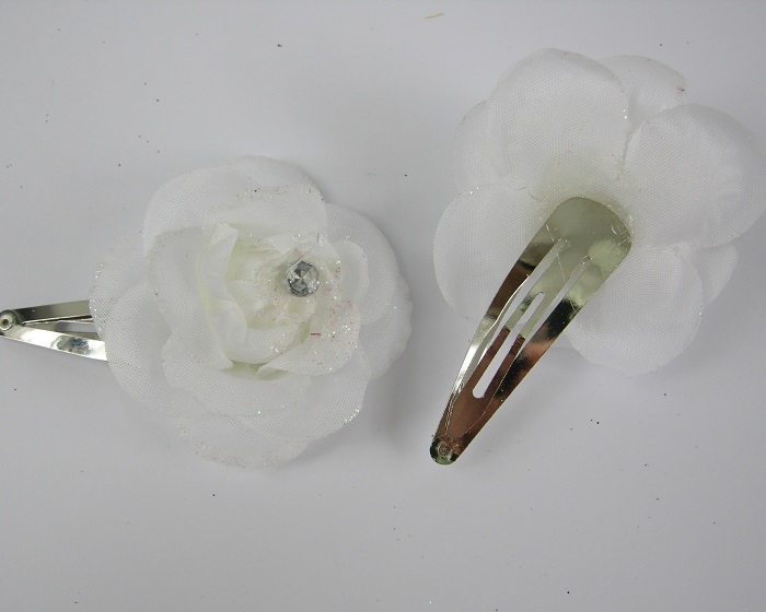 (image for) 2 klikklaks met witte roos.