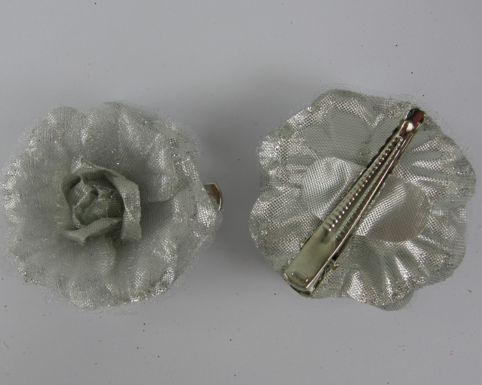 (image for) 2 duckklemmen met roos zilver. - Klik op afbeelding om te sluiten